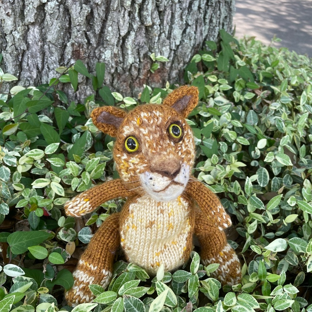 Custom made to order - Hand crafted knit and needle felted cat kitten artisan - Picture 9 of 14